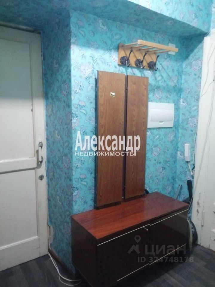 Продажа 1-комн квартиры на вторичном рынке Лахтинская улица, 18