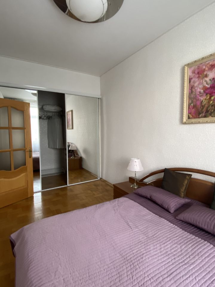 Аренда 2-комн квартиры на вторичном рынке улица Пречистенка, 40/2С4