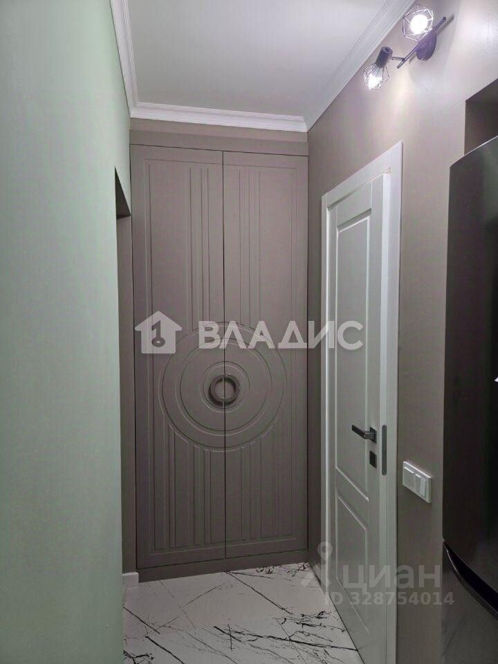 Продажа 2-комн квартиры на вторичном рынке Профсоюзная улица, 60