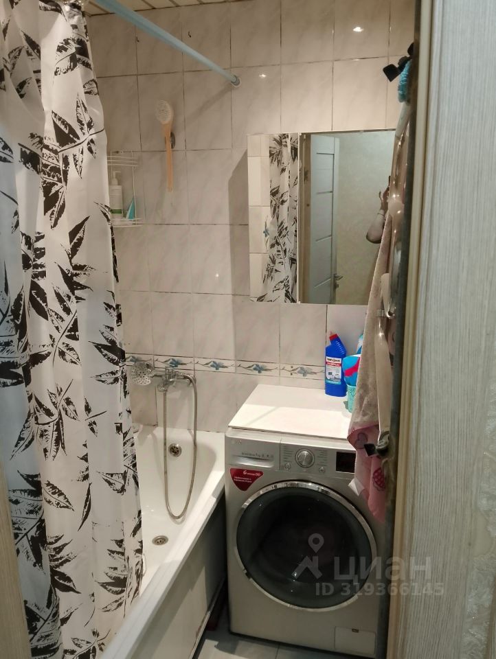 Аренда 2-комн квартиры на вторичном рынке Реутов, проспект Мира, 47