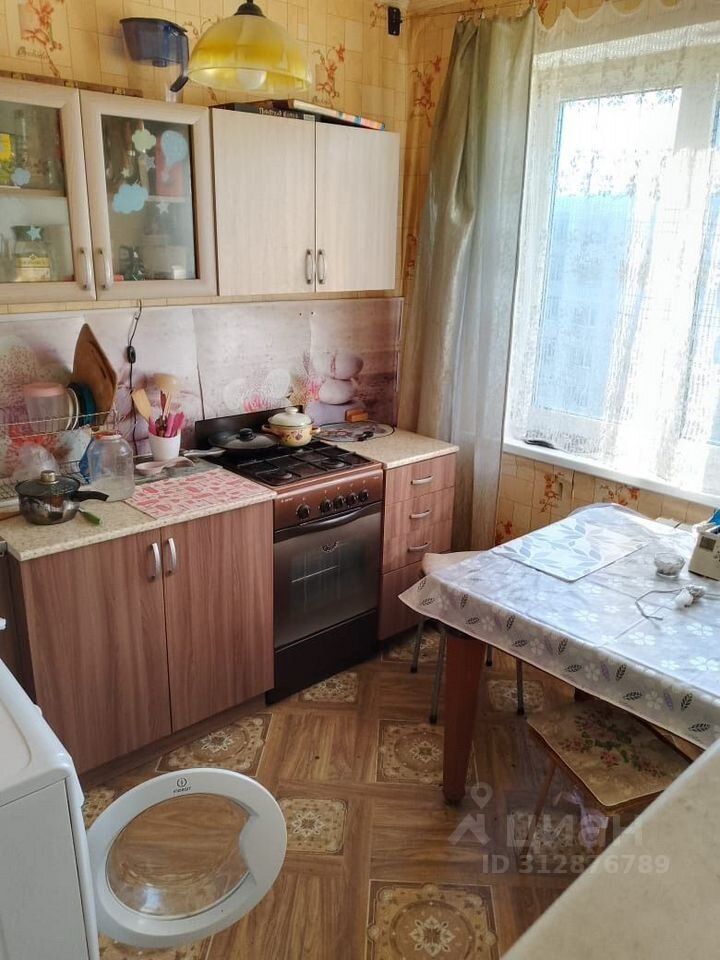 Продажа 2-комн квартиры на вторичном рынке д. Гостицы, 5