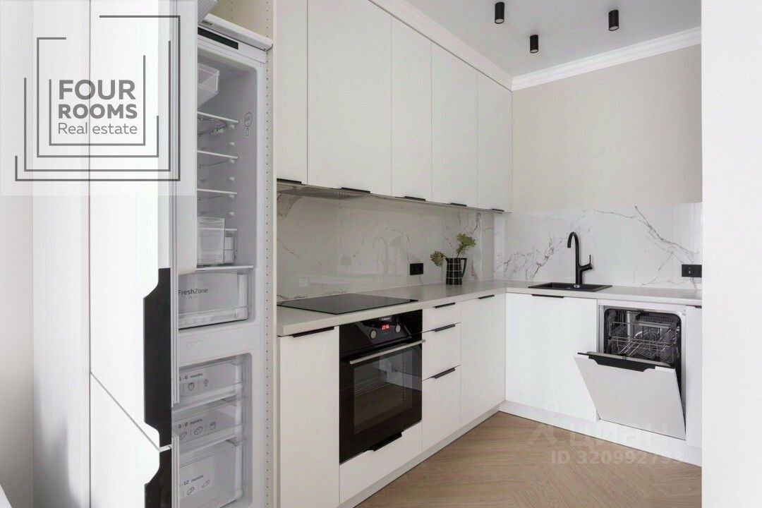 Продажа 1-комн квартиры на вторичном рынке проспект Крузенштерна, 2