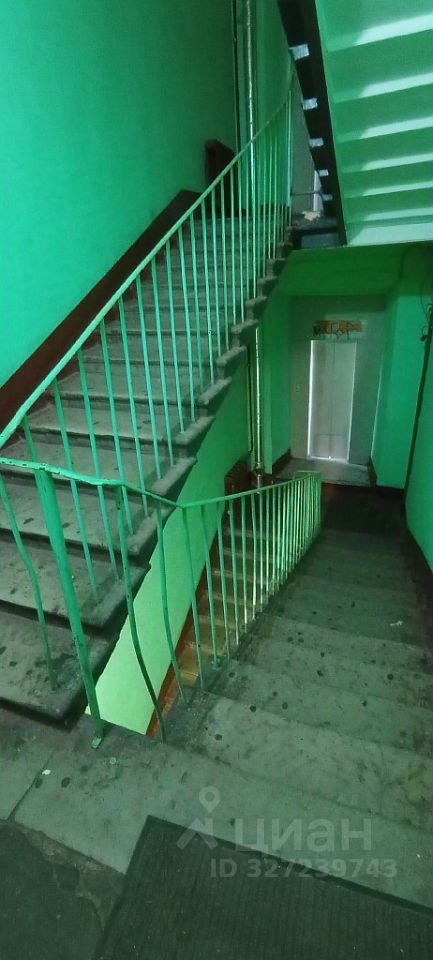 Продажа 3-комн квартиры на вторичном рынке Московский проспект, 74