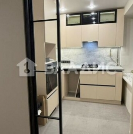 Продажа 3-комн квартиры на вторичном рынке Знаменская улица,  д. 19