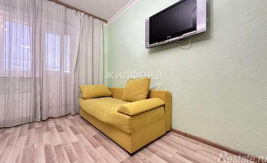 Продажа 1-комн квартиры на вторичном рынке Ново-Александровская улица,  д. 14