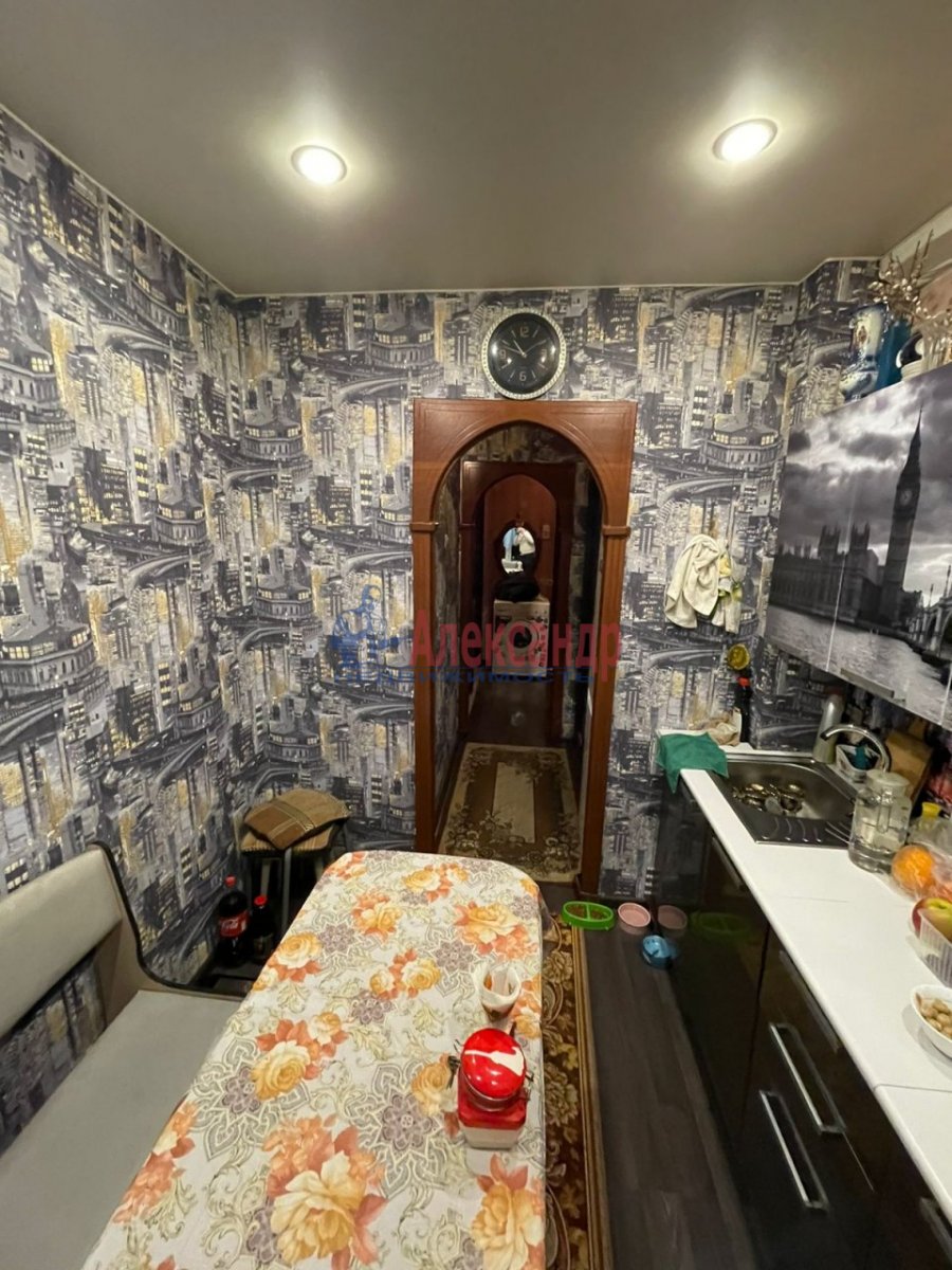 Продажа 2-комн квартиры на вторичном рынке Подводника Кузьмина ул. ,  д. 1/2