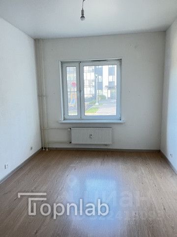 Продажа 1-комн квартиры на вторичном рынке Колпино, Понтонная улица, 11к1