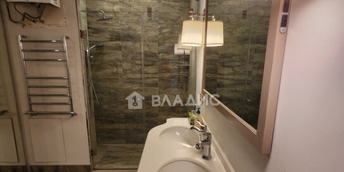 4-комн квартира Еропкинский переулок,  д. 11