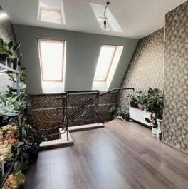 Продажа 4-комн квартиры на вторичном рынке Главная улица,  д. 35