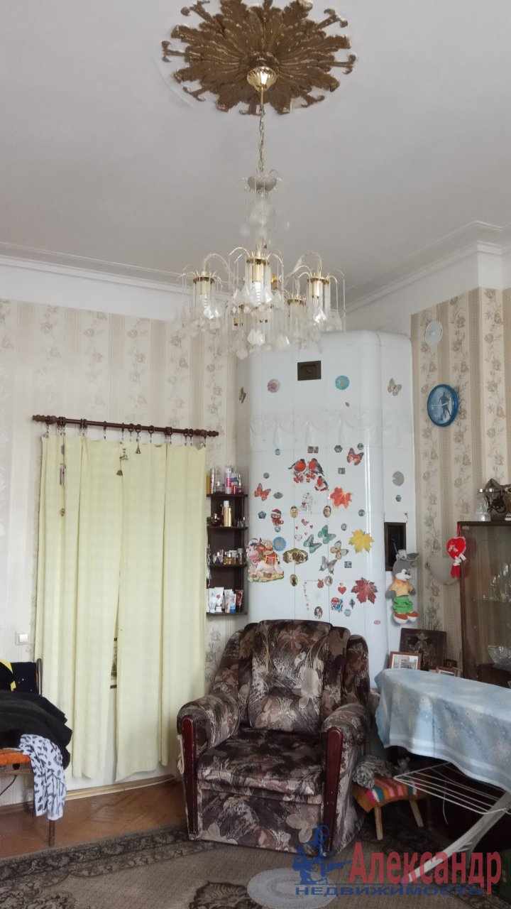 Продажа комнаты Лахтинская ул. ,  д. 25