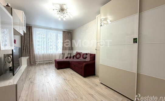 Продажа 3-комн квартиры на вторичном рынке ул Туристская,  д. 18