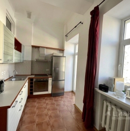 Продажа 3-комн квартиры на вторичном рынке Глинищевский переулок,  д. 5/7