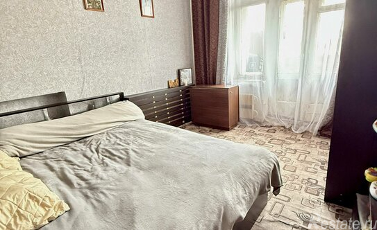 Продажа 1-комн квартиры на вторичном рынке Медовый пер,  д. 5