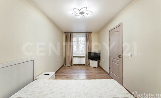 Продажа 2-комн квартиры на вторичном рынке ул Металлургов,  д. 46,  к. 2