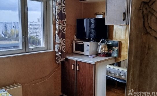 Продажа 1-комн квартиры на вторичном рынке Паромная улица,  д. 7 к1