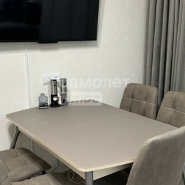 Продажа 2-комн квартиры на вторичном рынке Нововатутинская 3-я ул,  д. 9