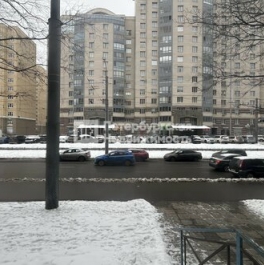 Продажа 3-комн квартиры на вторичном рынке улица Есенина,  д. 11 к1