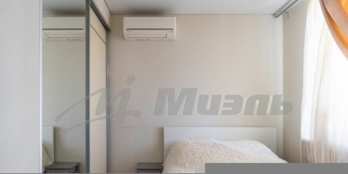 2-комн квартира ул Демьяна Бедного,  д. 10