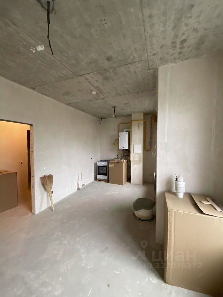 Продажа 3-комн квартиры на вторичном рынке д. Пикколово, улица Петровская, 18к1