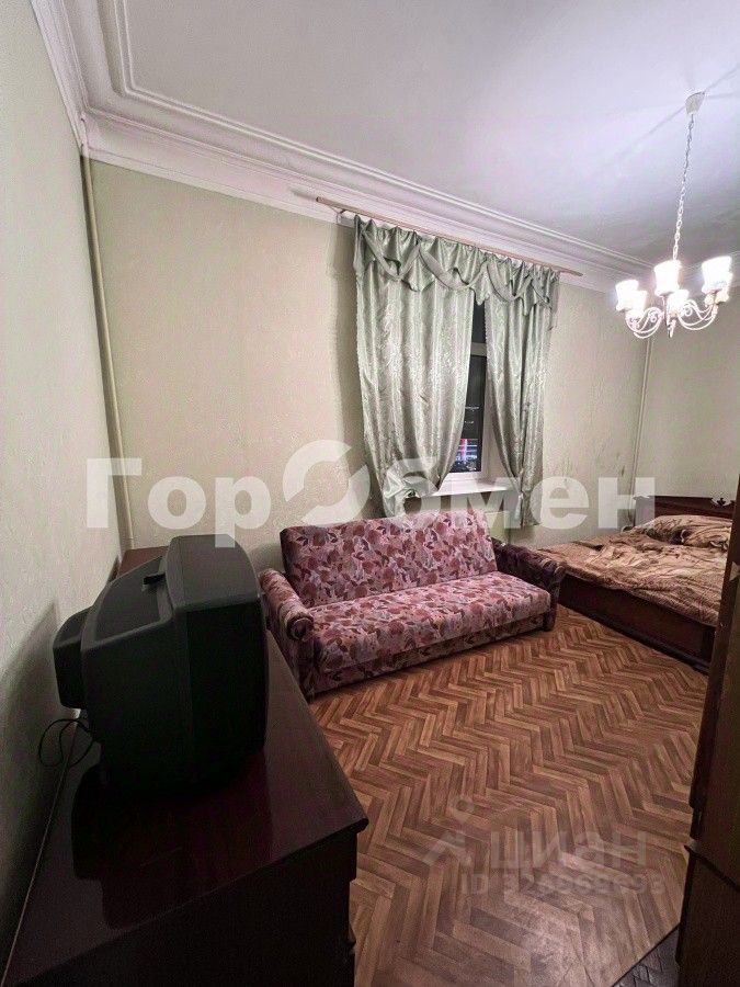 Продажа 4-комн квартиры на вторичном рынке Гончарная улица,  д. 38