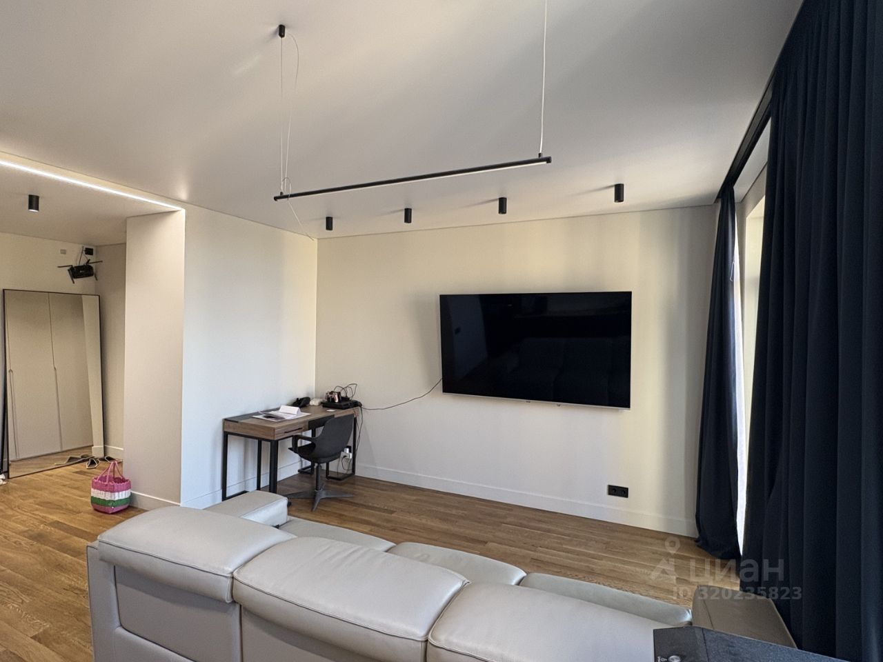 Продажа 2-комн квартиры на вторичном рынке Днепропетровская улица, 7