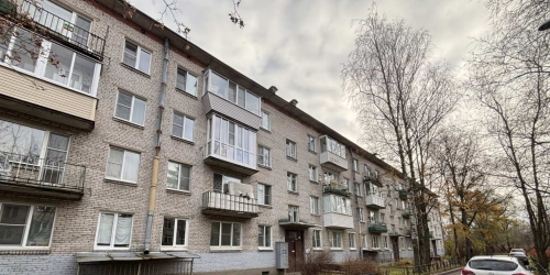 1-комн квартира Стрельна г., Грибоедова ул. ,  д. 13