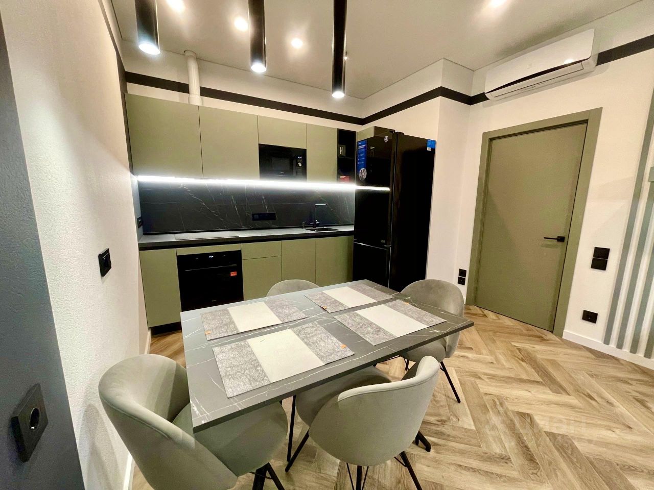 Аренда 3-комн квартиры на вторичном рынке улица Годовикова, 11к1