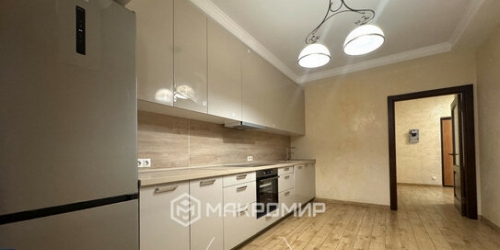 2-комн квартира улица Композиторов,  д. 18