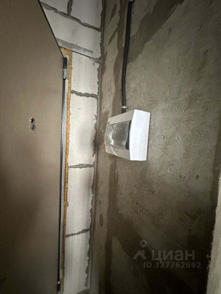 Продажа 2-комн квартиры на вторичном рынке улица Народного Ополчения, вл33