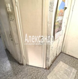 Продажа 2-комн квартиры на вторичном рынке ул Плановая,  д. 18