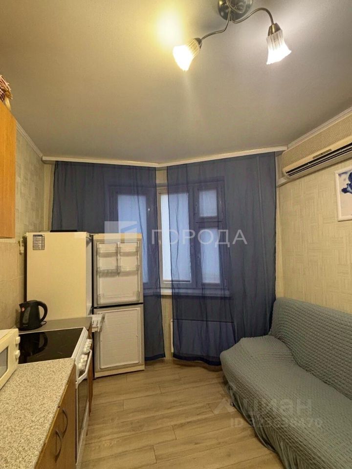 Продажа 1-комн квартиры на вторичном рынке Школьный мкр, д. Брехово,  д. к15
