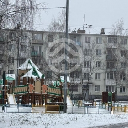 Продажа 1-комн квартиры на вторичном рынке Высоковск г, Первомайский проезд,  д. 2