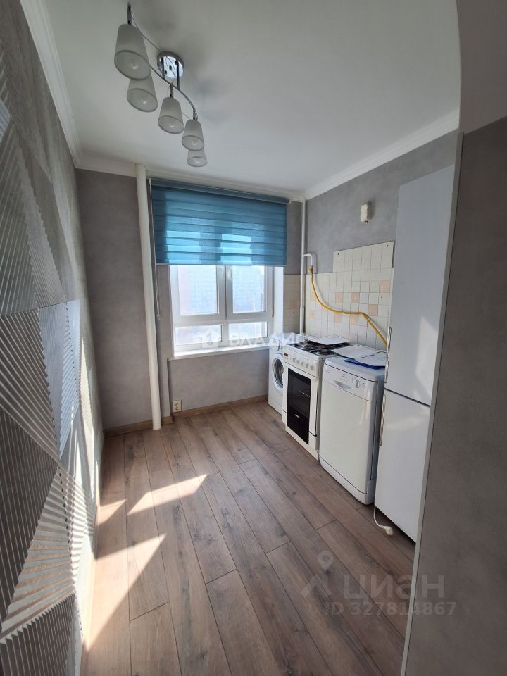 Продажа 1-комн квартиры на вторичном рынке улица Тихомирова, 15К1
