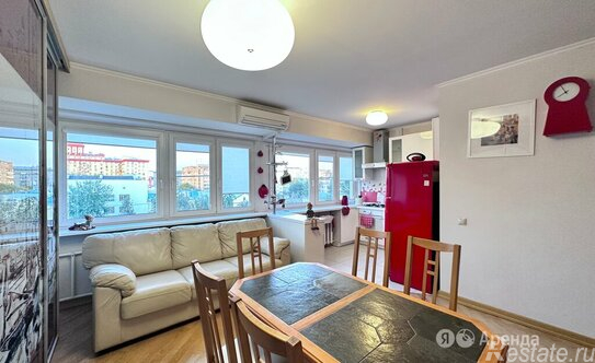 Аренда 3-комн квартиры на вторичном рынке Озерковская набережная,  д. 2/1