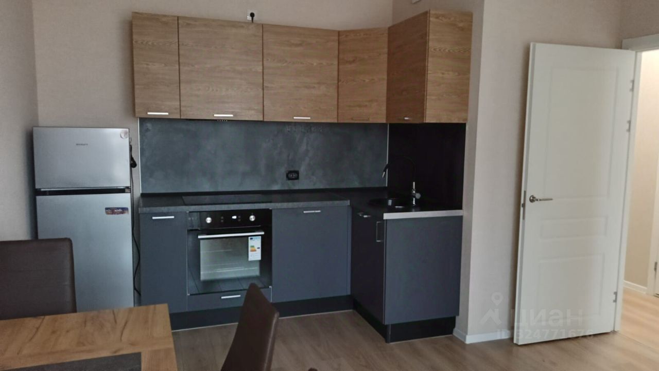 Аренда 1-комн квартиры на вторичном рынке пос. Стрельна, проспект Буденного, 26к2