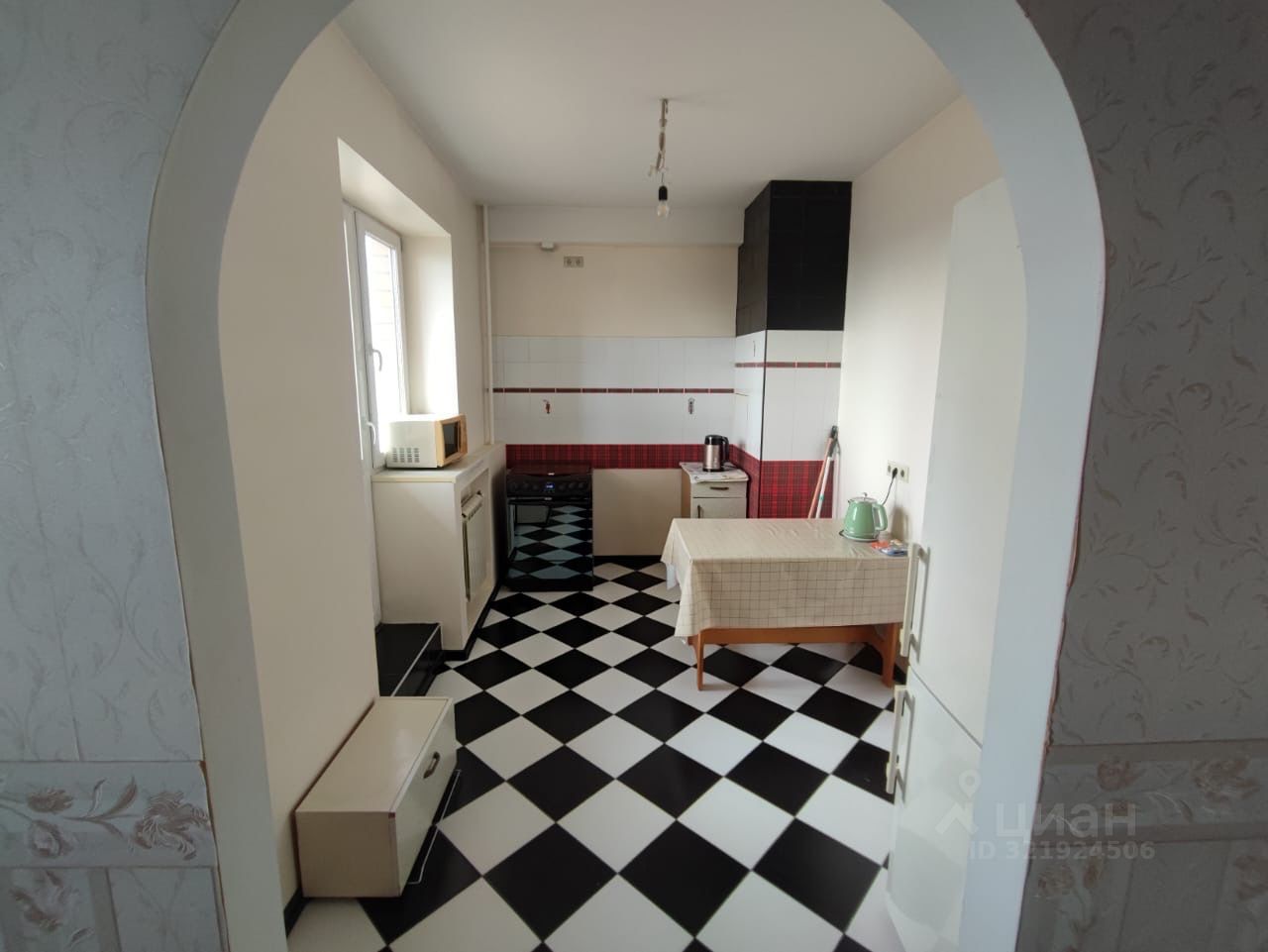 Продажа 2-комн квартиры на вторичном рынке Раменское, улица Чугунова, 15/5