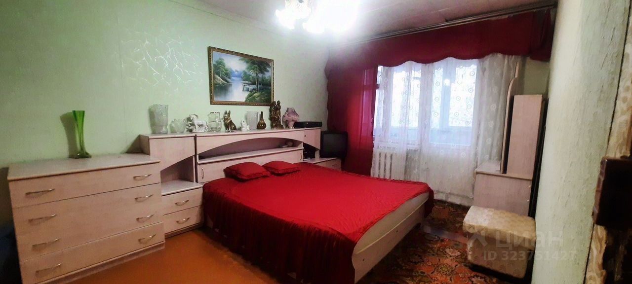 Продажа 3-комн квартиры на вторичном рынке Апрелевка, улица Августовская, 36