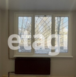 Продажа 3-комн квартиры на вторичном рынке улица Зины Портновой,  д. 44