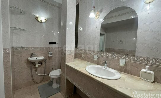 Продажа 2-комн квартиры на вторичном рынке Коломенская улица,  д. 32