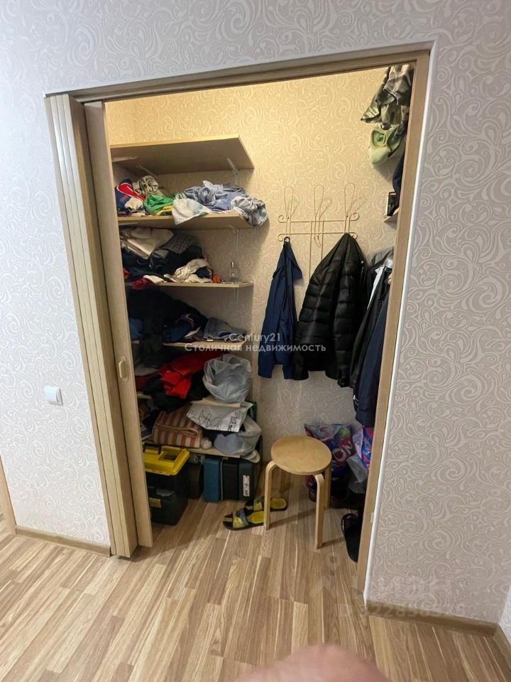 Продажа 1-комн квартиры на вторичном рынке Дрожжино пгт, улица Южная, 21