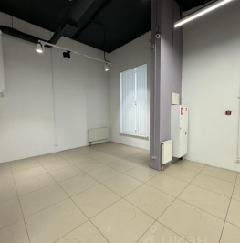 Аренда торгового помещения Коммунарка п, Липовый Парк ул,  д. 5,  к. 1