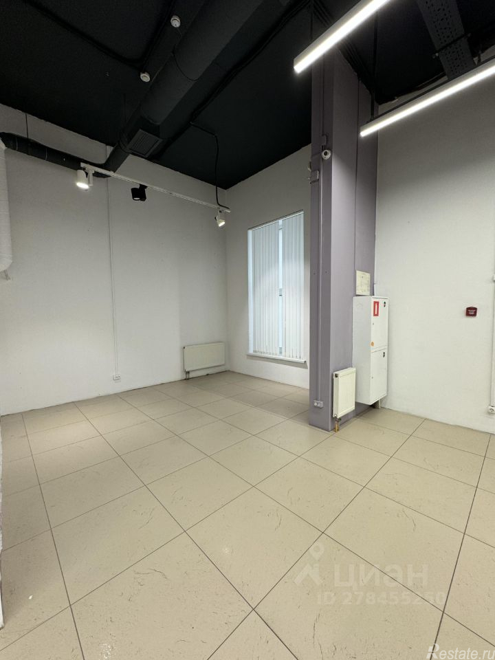 Аренда торгового помещения Коммунарка п, Липовый Парк ул,  д. 5,  к. 1