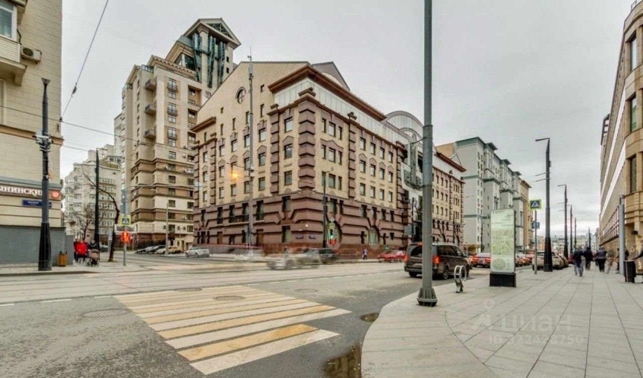 Продажа 4-комн квартиры на вторичном рынке Лесная улица, 6к1