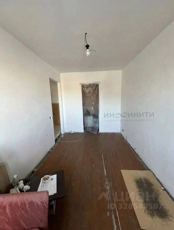 Продажа 2-комн квартиры на вторичном рынке Рошаль г, Октябрьской Революции ул,  д. 60