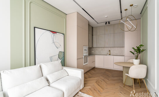 Продажа 2-комн квартиры на вторичном рынке улица Казакова