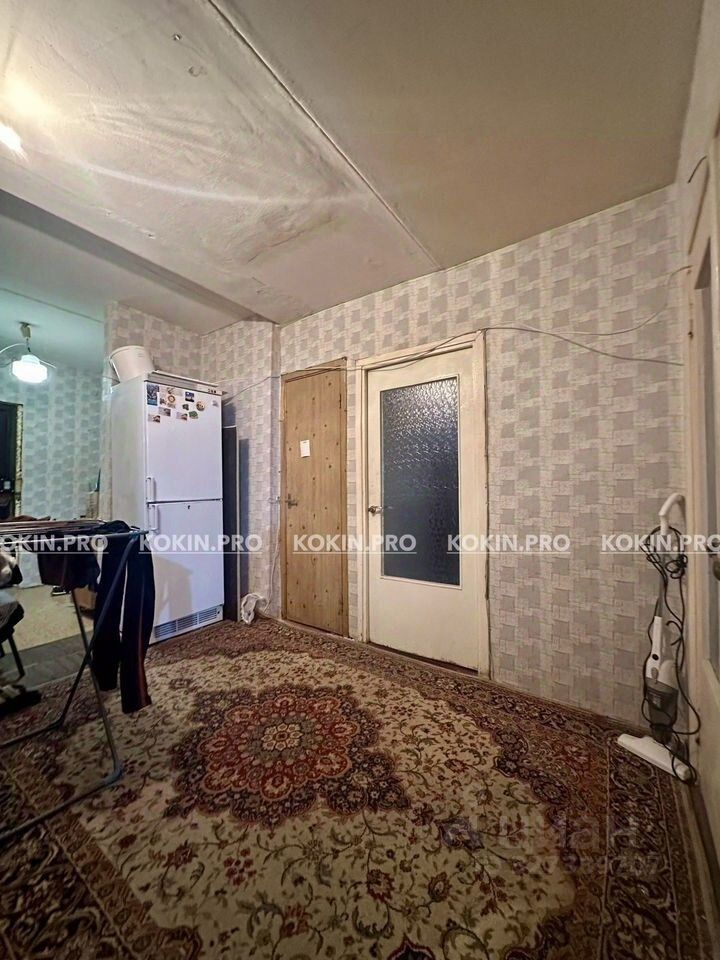 Продажа 3-комн квартиры на вторичном рынке проспект Просвещения, 72