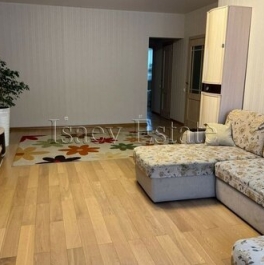 Продажа 3-комн квартиры на вторичном рынке Красногорск г, Красногорский б-р,  д. 17
