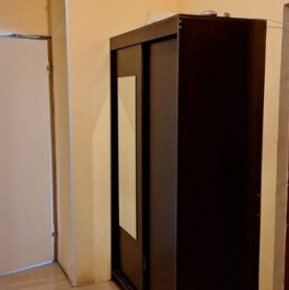 Продажа 1-комн квартиры на вторичном рынке Яхтенная улица,  д. 42