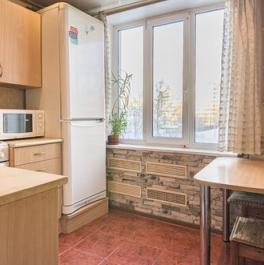 Продажа 3-комн квартиры на вторичном рынке Художников пр-кт,  д. 20,  к. 1