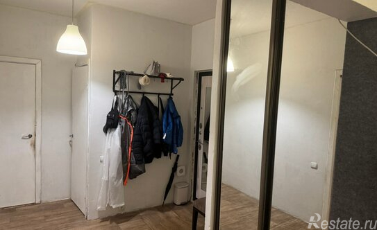 Продажа 2-комн квартиры на вторичном рынке Бухарестская ул,  д. 64